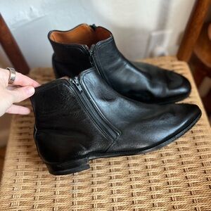 Hitchcock Men’s Leather Ankle Boots Size 11.5 EEEE (4E) England Black Zip Boots